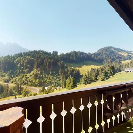 Beautiful For 4 People With A Splendid View Of Les Dents Du Midi *