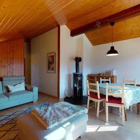 Beautiful For 4 People With A Splendid View Of Les Dents Du Midi アパート *